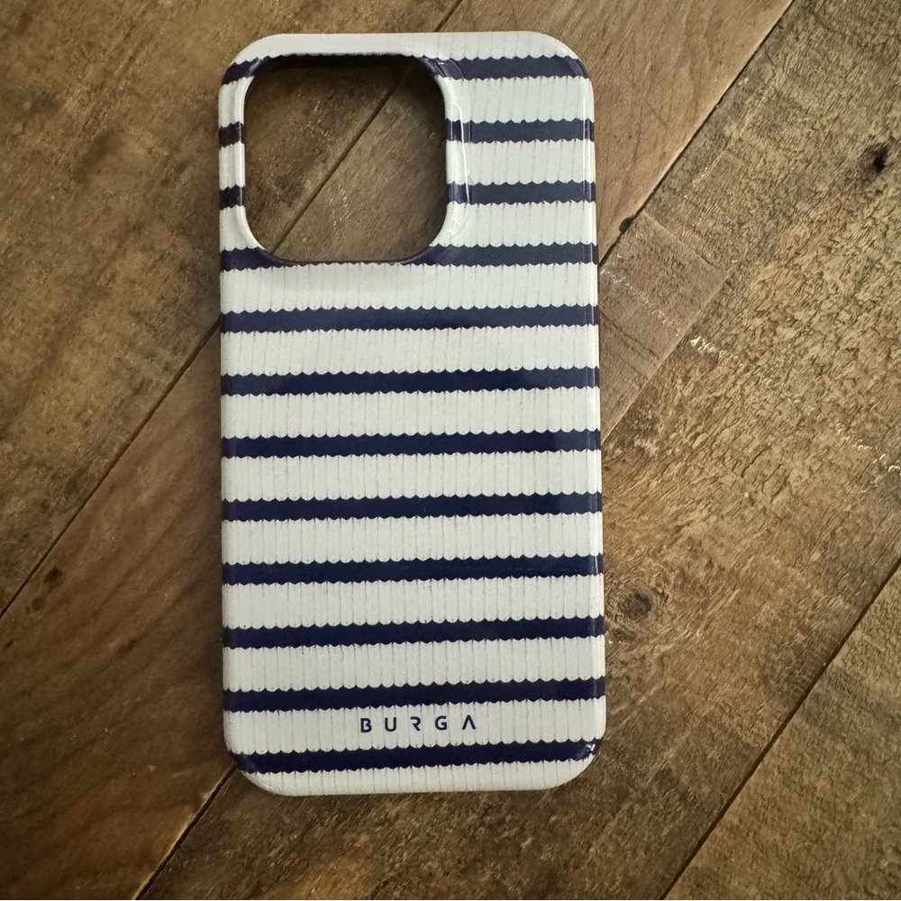 Burga Old Money IPhone 15 Pro Case